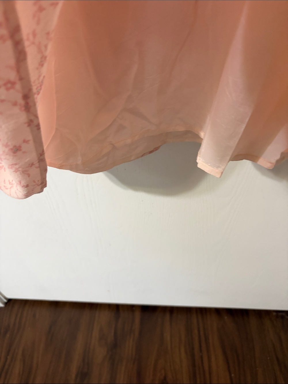 Due Per Due Collection Vintage 100% Silk Light Pink Floral Maxi Skirt Size 14 - Picture 6 of 6